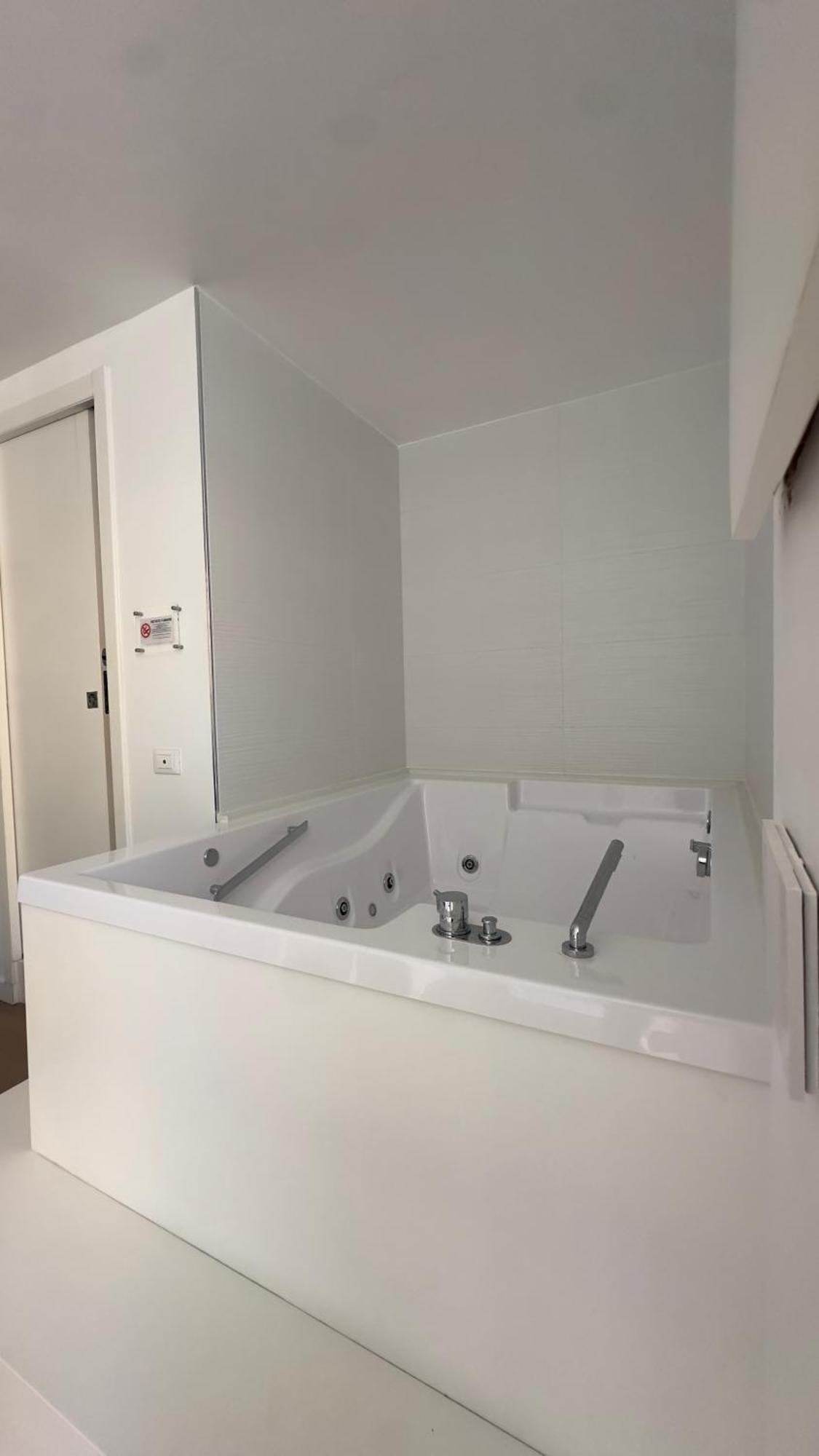 R & D Hotel อาลเกโร ภายนอก รูปภาพ